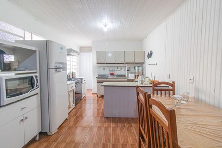 Casa à venda com 231m², 3 quartos e 3 vagasSala/Cozinha