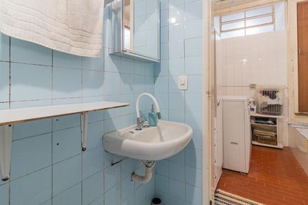 Casa à venda com 231m², 3 quartos e 3 vagasBanheiro 1