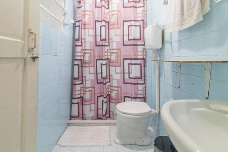 Casa à venda com 231m², 3 quartos e 3 vagasBanheiro 1