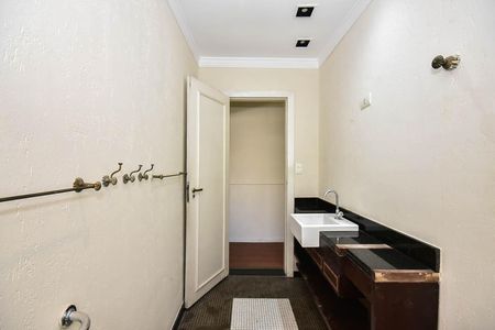 Casa à venda com 145m², 3 quartos e 2 vagasBanheiro