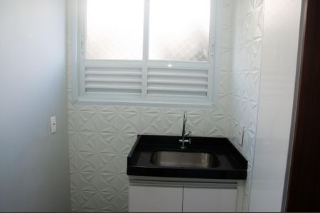 Apartamento para alugar com 58m², 2 quartos e 1 vagaÁrea de Serviço