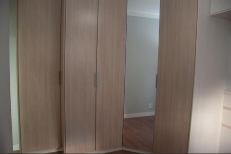 Apartamento para alugar com 58m², 2 quartos e 1 vagaSuíte