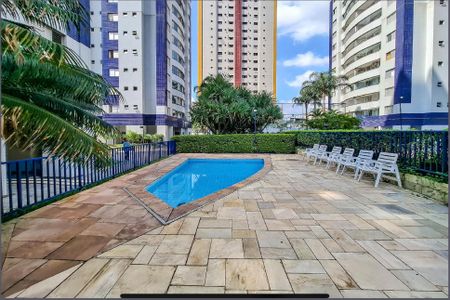 Apartamento à venda com 86m², 3 quartos e 2 vagasPiscina
