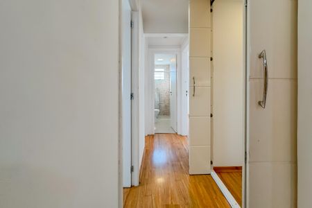 Apartamento à venda com 86m², 3 quartos e 2 vagasCorredor