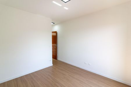 Casa para alugar com 140m², 3 quartos e 2 vagasSuíte