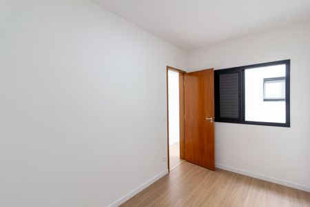 Casa para alugar com 140m², 3 quartos e 2 vagasQuarto 2