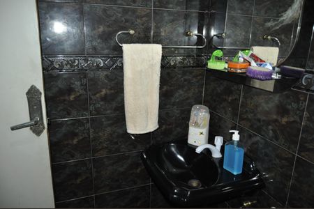 Apartamento para alugar com 70m², 2 quartos e sem vagaBanheiro