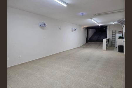Casa à venda com 270m², 3 quartos e 4 vagasGARAGEM