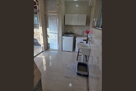 Casa à venda com 270m², 3 quartos e 4 vagasLAVANDERIA