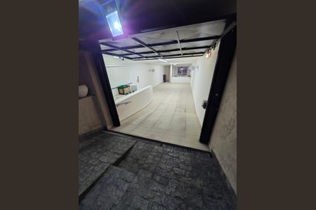 Casa à venda com 270m², 3 quartos e 4 vagasGARAGEM