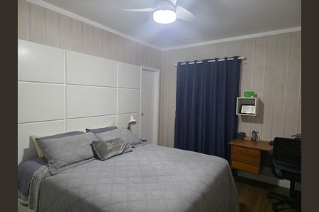 Casa à venda com 270m², 3 quartos e 4 vagasQUARTO