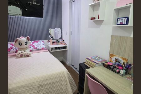 Casa à venda com 270m², 3 quartos e 4 vagasQUARTO