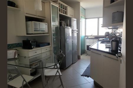 Apartamento à venda com 85m², 2 quartos e 1 vaga