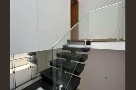 Casa à venda com 127m², 3 quartos e 2 vagas