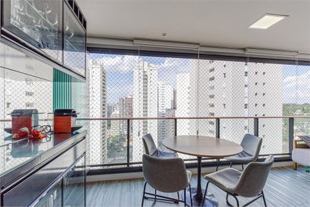 Apartamento à venda com 2 quartos, 62m² em Jardim Santo Amaro, São Paulo