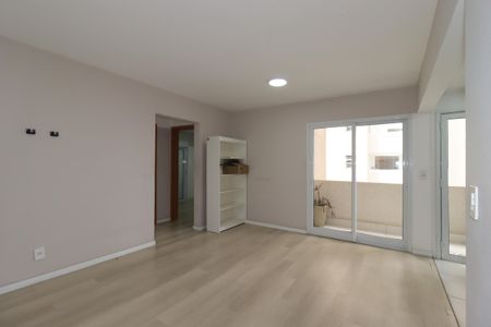 Sala de apartamento à venda com 2 quartos, 65m² em Jardim Bela Vista, Santo André