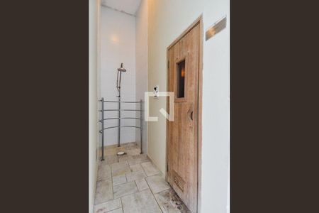 Apartamento à venda com 202m², 3 quartos e 4 vagas Apartamento à venda com 202m², 3 quartos e 4 vagasSaúna