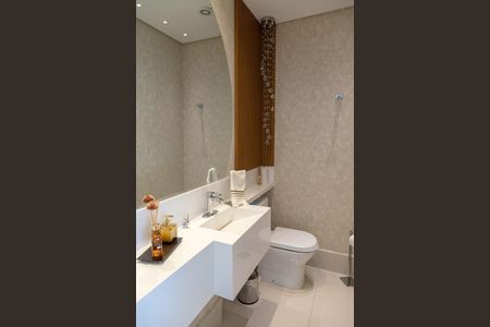 Apartamento à venda com 202m², 3 quartos e 4 vagas Apartamento à venda com 202m², 3 quartos e 4 vagasLavabo