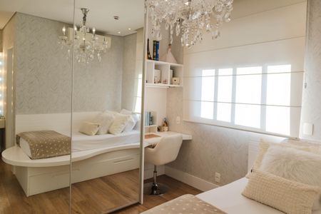 Apartamento à venda com 202m², 3 quartos e 4 vagas Apartamento à venda com 202m², 3 quartos e 4 vagasSuíte 3