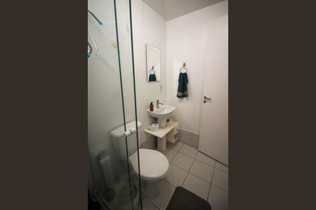 Apartamento à venda com 62m², 2 quartos e 1 vaga Apartamento à venda com 62m², 2 quartos e 1 vagaBanheiro da Suíte