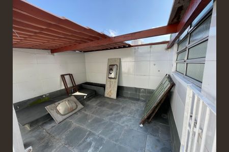 Casa para alugar com 270m², 5 quartos e 3 vagasQuintal
