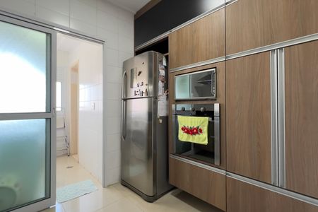 Apartamento à venda com 83m², 3 quartos e 2 vagasCozinha e Área de Serviço