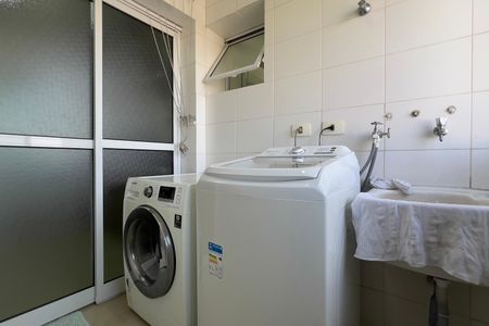 Apartamento à venda com 83m², 3 quartos e 2 vagasCozinha e Área de Serviço