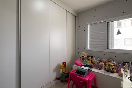 Apartamento à venda com 83m², 3 quartos e 2 vagasQuarto 2