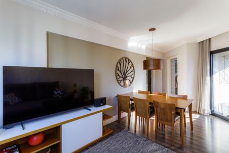 Apartamento à venda com 84m², 2 quartos e 2 vagas Apartamento à venda com 84m², 2 quartos e 2 vagasSala