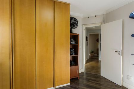 Apartamento à venda com 84m², 2 quartos e 2 vagas Apartamento à venda com 84m², 2 quartos e 2 vagasQuarto 1