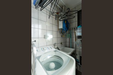 Apartamento à venda com 84m², 2 quartos e 2 vagas Apartamento à venda com 84m², 2 quartos e 2 vagasÁrea de Serviço