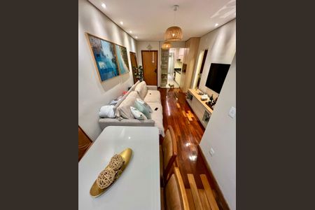 Apartamento à venda com 112m², 3 quartos e 2 vagas Apartamento à venda com 112m², 3 quartos e 2 vagasSala