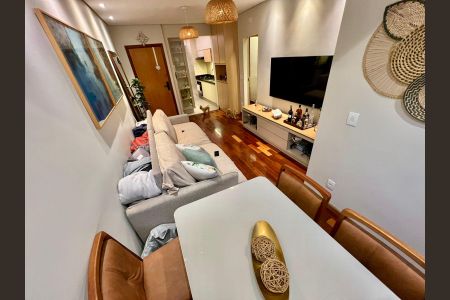 Apartamento à venda com 112m², 3 quartos e 2 vagas Apartamento à venda com 112m², 3 quartos e 2 vagasSala