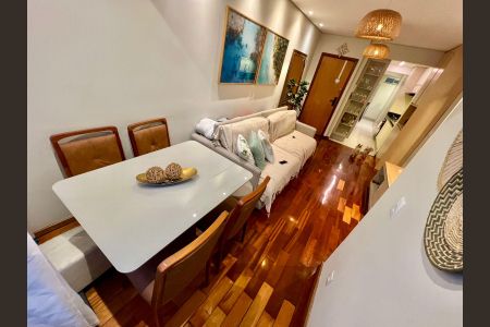 Apartamento à venda com 112m², 3 quartos e 2 vagas Apartamento à venda com 112m², 3 quartos e 2 vagasSala