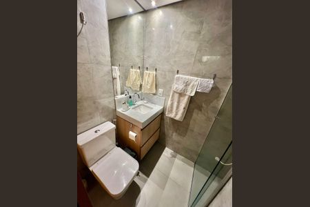 Apartamento à venda com 112m², 3 quartos e 2 vagas Apartamento à venda com 112m², 3 quartos e 2 vagasSuíte