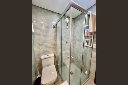Apartamento à venda com 112m², 3 quartos e 2 vagas Apartamento à venda com 112m², 3 quartos e 2 vagasBanheiro Social