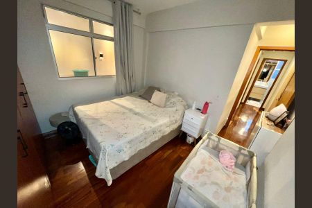 Apartamento à venda com 112m², 3 quartos e 2 vagas Apartamento à venda com 112m², 3 quartos e 2 vagasSuíte
