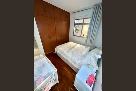 Apartamento à venda com 112m², 3 quartos e 2 vagas Apartamento à venda com 112m², 3 quartos e 2 vagasSuíte