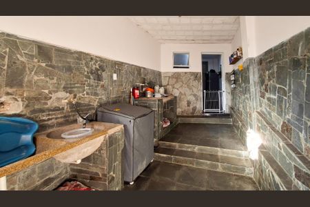 Casa à venda com 360m², 3 quartos e 1 vaga Casa à venda com 360m², 3 quartos e 1 vagaÁrea de Serviço