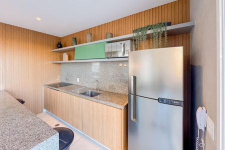 Apartamento para alugar com 32m², 1 quarto e sem vagaÁrea comum - Salão de festas