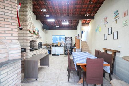 Casa para alugar com 280m², 3 quartos e 4 vagas Casa para alugar com 280m², 3 quartos e 4 vagasÁrea Gourmet