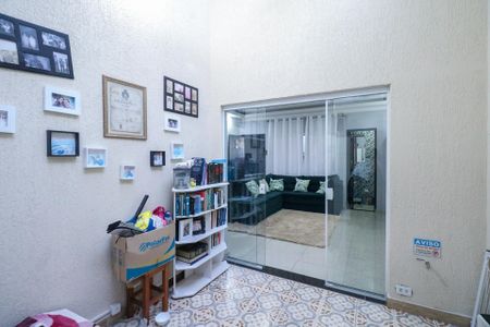 Casa para alugar com 280m², 3 quartos e 4 vagas Casa para alugar com 280m², 3 quartos e 4 vagasEscritório