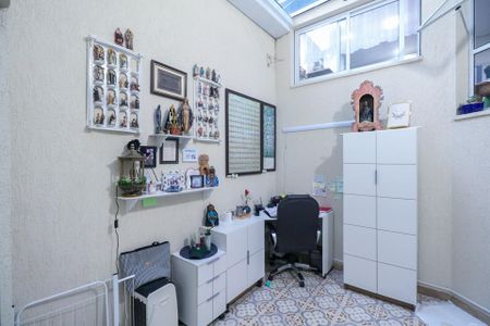 Casa para alugar com 280m², 3 quartos e 4 vagas Casa para alugar com 280m², 3 quartos e 4 vagasEscritório