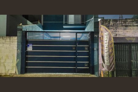 Casa para alugar com 280m², 3 quartos e 4 vagas Casa para alugar com 280m², 3 quartos e 4 vagasFachada