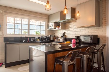 Casa à venda com 164m², 2 quartos e 2 vagasCozinha