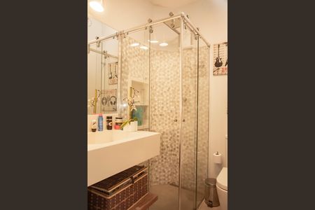 Casa à venda com 164m², 2 quartos e 2 vagasBanheiro