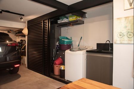 Casa à venda com 164m², 2 quartos e 2 vagasÁrea de Serviço