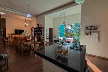 Casa de condomínio à venda com 230m², 3 quartos e 3 vagas Casa de condomínio à venda com 230m², 3 quartos e 3 vagasSala/Cozinha