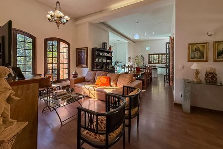 Casa de condomínio à venda com 230m², 3 quartos e 3 vagas Casa de condomínio à venda com 230m², 3 quartos e 3 vagasSala/Cozinha