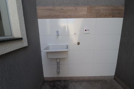 Casa à venda com 60m², 2 quartos e 3 vagasÁrea de Serviço